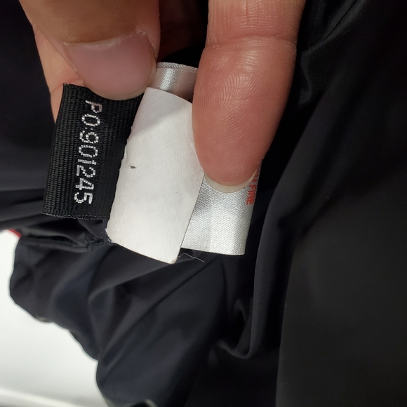 Ferrari Down-filled Vest - Picture 11 of 11